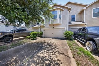 11515 Champions Green Drive, Houston, TX 77066
