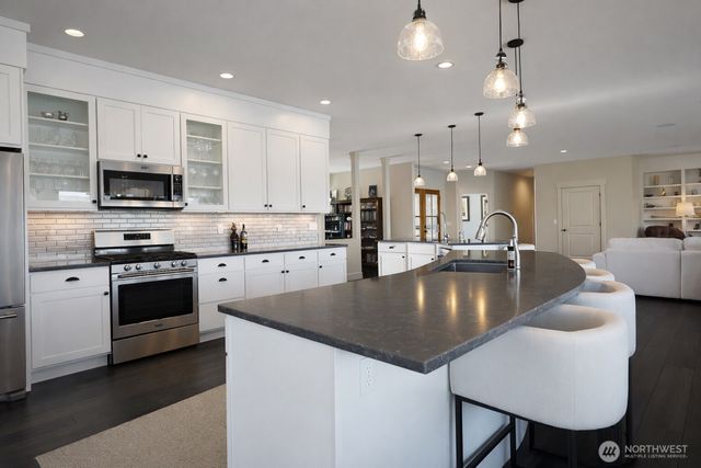 149 Clos Chevalle Road, Chelan, WA 98816