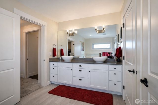 149 Clos Chevalle Road, Chelan, WA 98816