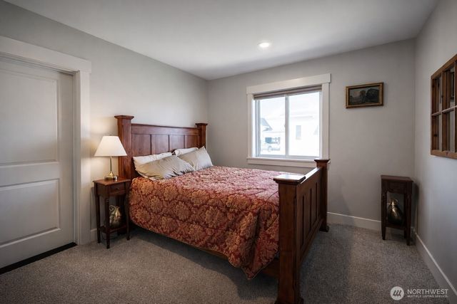 149 Clos Chevalle Road, Chelan, WA 98816