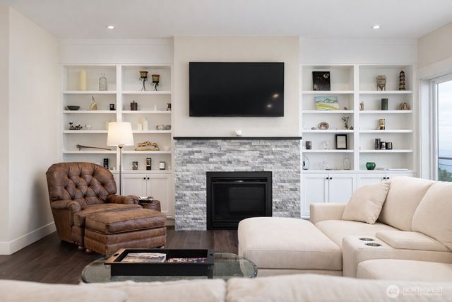 149 Clos Chevalle Road, Chelan, WA 98816