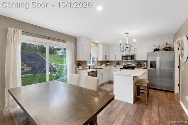 10053 Scenic Ridge Boulevard, Holly, MI 48442