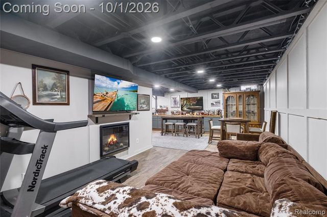 10053 Scenic Ridge Boulevard, Holly, MI 48442