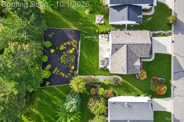 10053 Scenic Ridge Boulevard, Holly, MI 48442