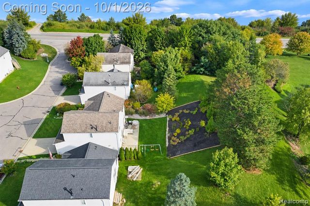 10053 Scenic Ridge Boulevard, Holly, MI 48442