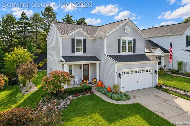 10053 Scenic Ridge Boulevard, Holly, MI 48442