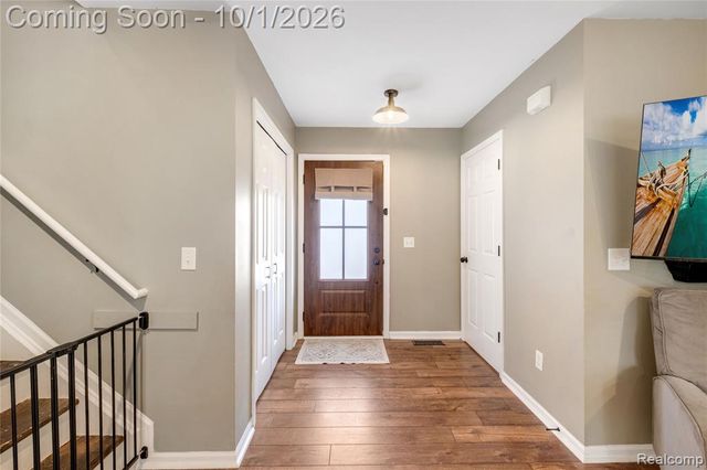 10053 Scenic Ridge Boulevard, Holly, MI 48442