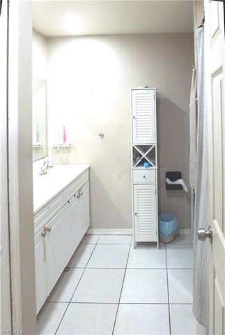 513 SE 16th PL, Cape Coral, FL 33990