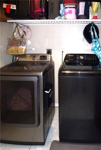 513 SE 16th PL, Cape Coral, FL 33990