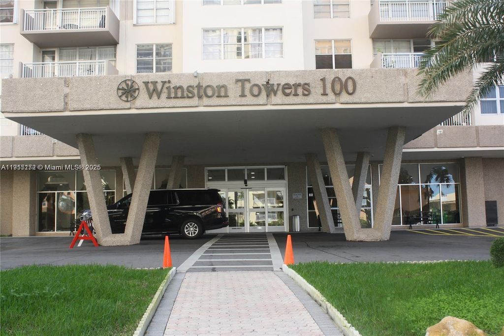 250 174th St 1809, Sunny Isles Beach, FL 33160