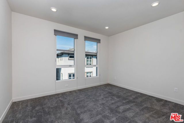 2700 E CHAUCER Street 34, Los Angeles, CA 90065