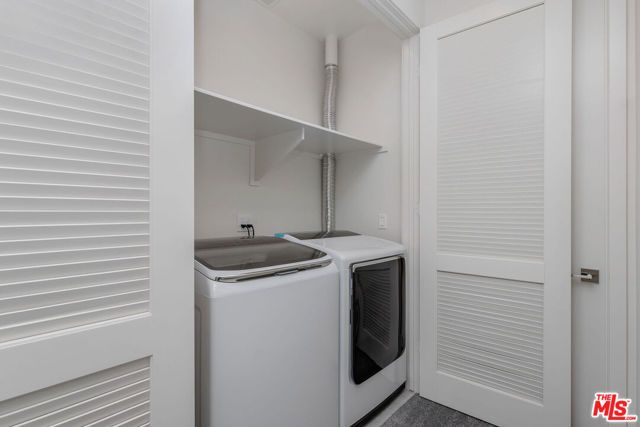 2700 E CHAUCER Street 34, Los Angeles, CA 90065