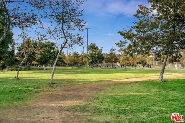 2700 E CHAUCER Street 34, Los Angeles, CA 90065