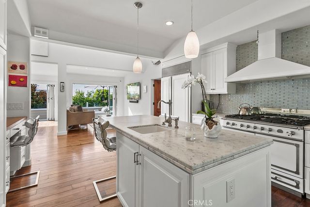 1010 EMERALD BAY, Laguna Beach, CA 92651