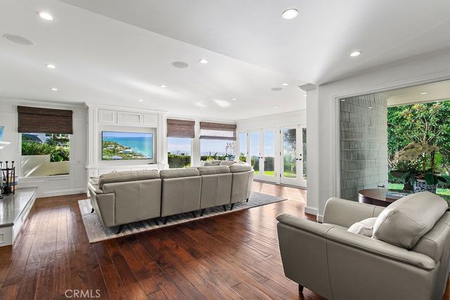 1010 EMERALD BAY, Laguna Beach, CA 92651