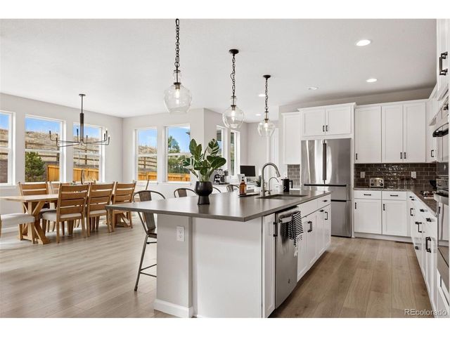 6347 Kenzie Cir, Castle Pines, CO 80108