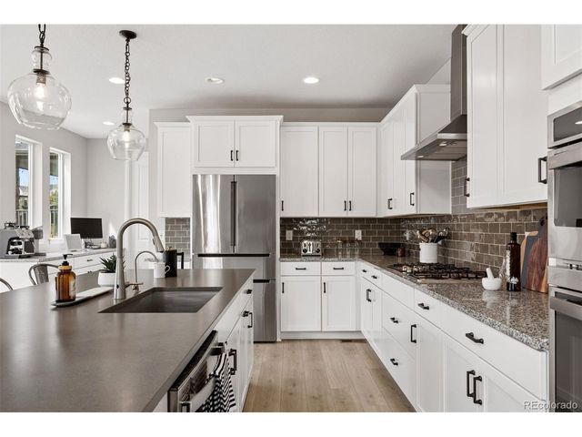 6347 Kenzie Cir, Castle Pines, CO 80108