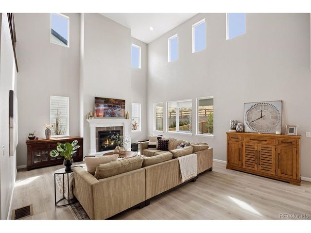 6347 Kenzie Cir, Castle Pines, CO 80108