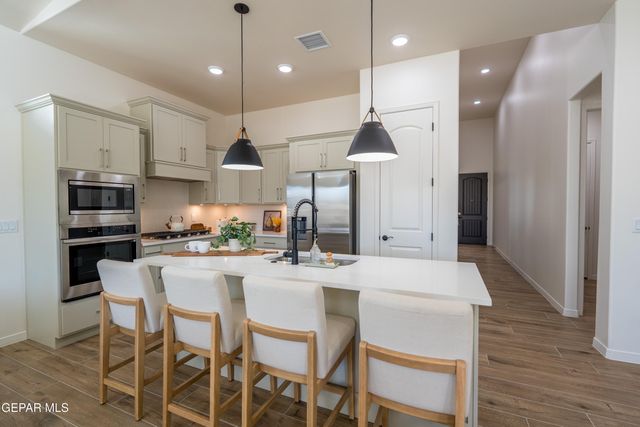 524 PASEO SIMPLE, El Paso, TX 79928
