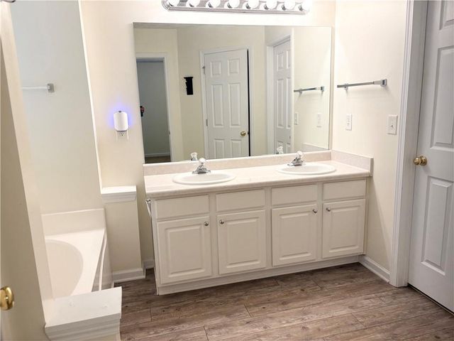 3877 Cove Top Court, Loganville, GA 30052