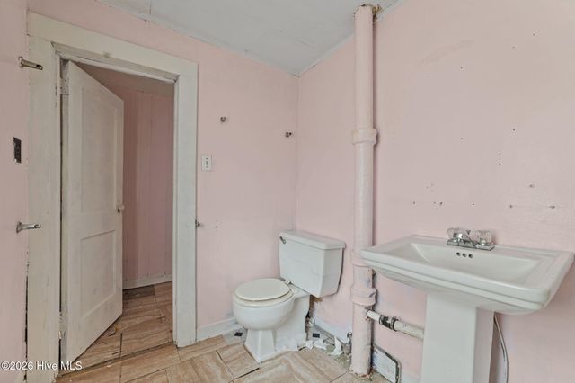 521 Vance Street A&B, Greenville, NC 27834