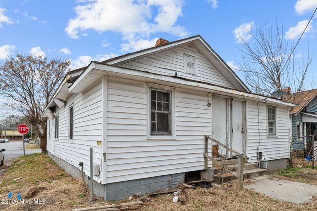 521 Vance Street A&B, Greenville, NC 27834