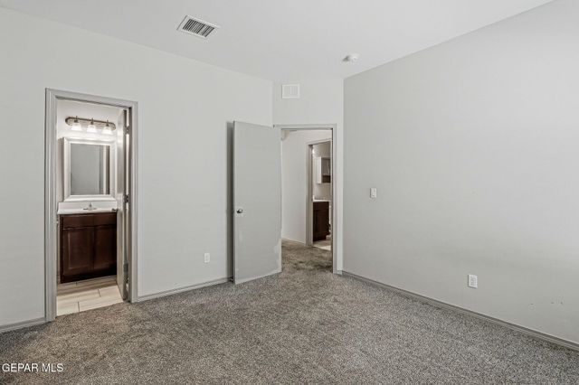824 Whitebrush Drive, Socorro, TX 79927