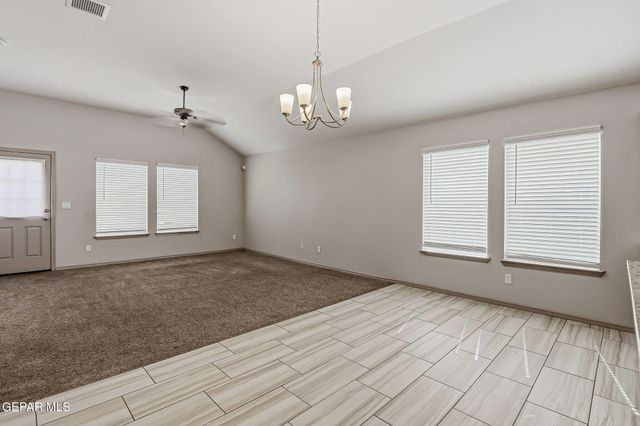 824 Whitebrush Drive, Socorro, TX 79927