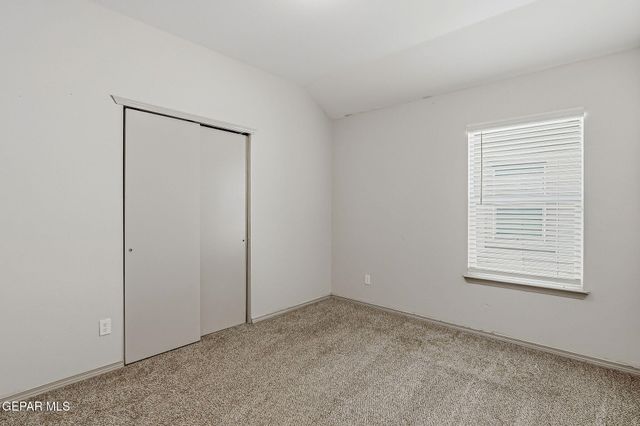 824 Whitebrush Drive, Socorro, TX 79927