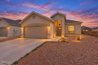 824 Whitebrush Drive, Socorro, TX 79927