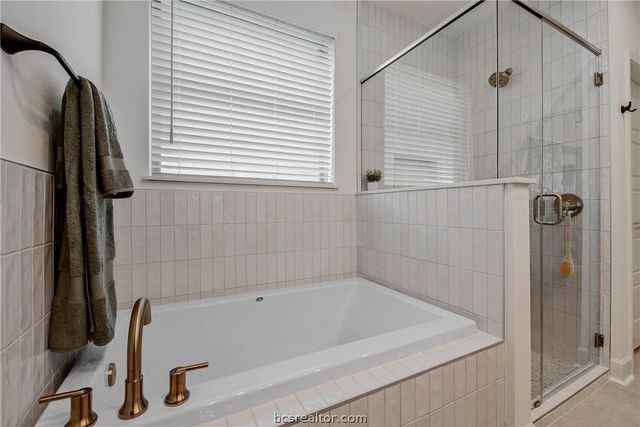2325 Rivercane Court, College Station, TX 77845