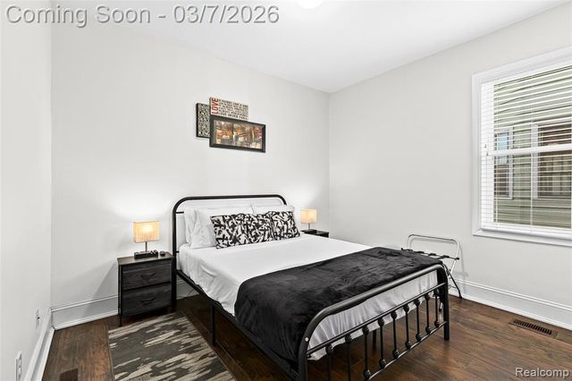 2179 Sheridan Street, Detroit, MI 48214