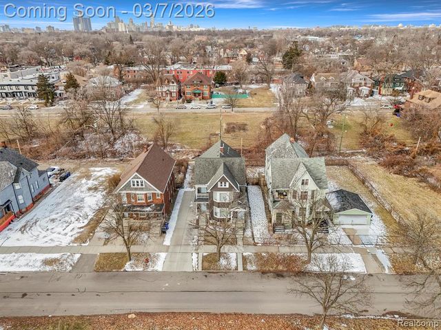 2179 Sheridan Street, Detroit, MI 48214