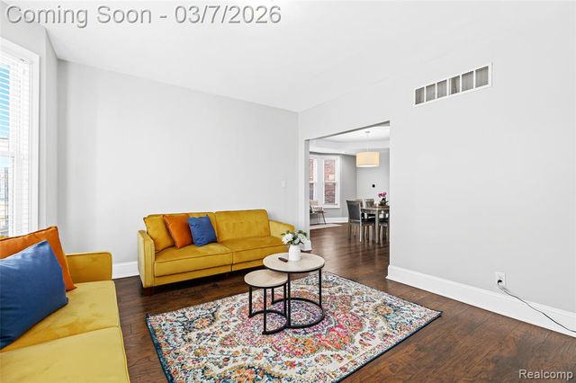 2179 Sheridan Street, Detroit, MI 48214
