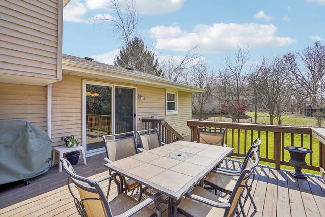 6357 Grossepark Road, Sun Prairie, WI 53590