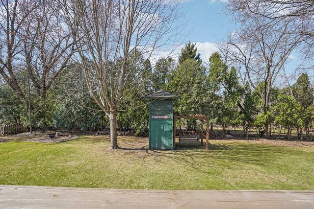 6357 Grossepark Road, Sun Prairie, WI 53590