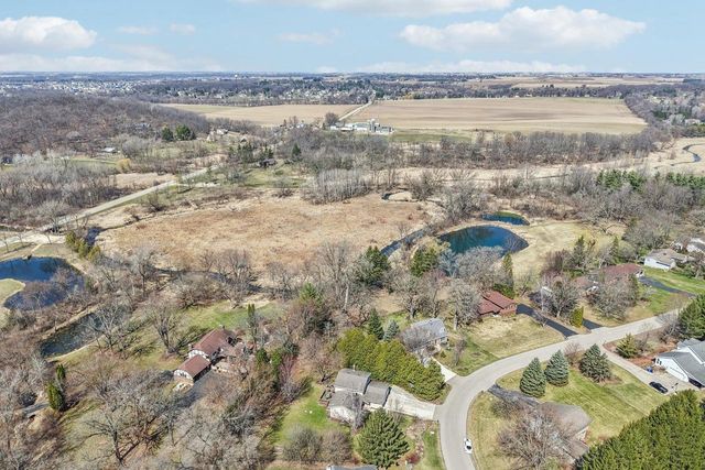 6357 Grossepark Road, Sun Prairie, WI 53590