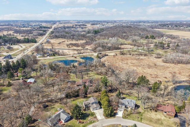 6357 Grossepark Road, Sun Prairie, WI 53590