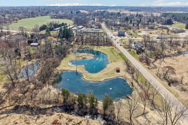 6357 Grossepark Road, Sun Prairie, WI 53590