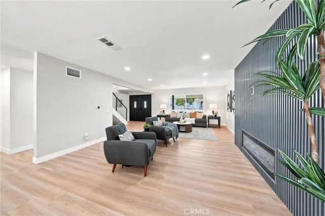 633 Dorothy, Fullerton, CA 92831