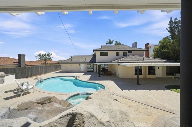 633 Dorothy, Fullerton, CA 92831