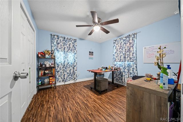 9205 E POINT O WOODS Drive, Inverness, FL 34453