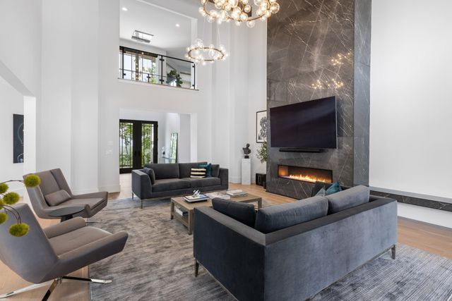 813 Deercrossing, Nashville, TN 37220