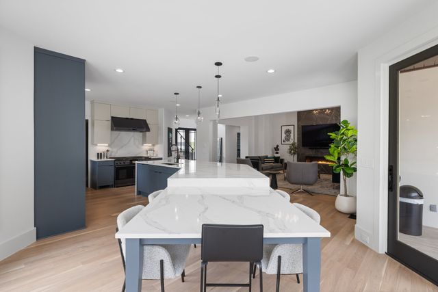 813 Deercrossing, Nashville, TN 37220