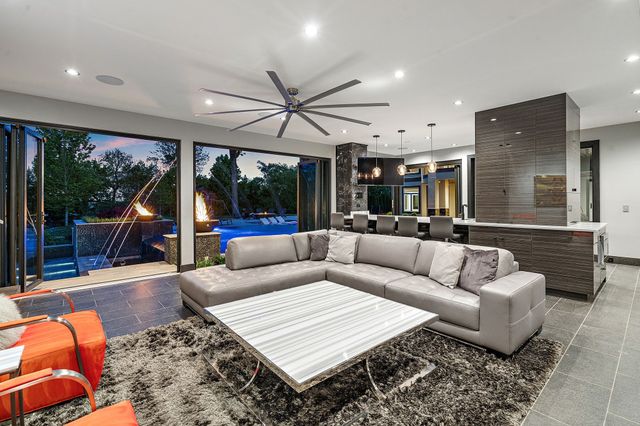 813 Deercrossing, Nashville, TN 37220