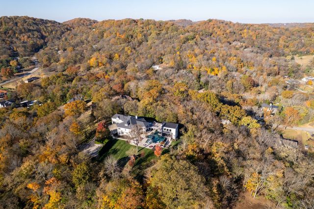 813 Deercrossing, Nashville, TN 37220