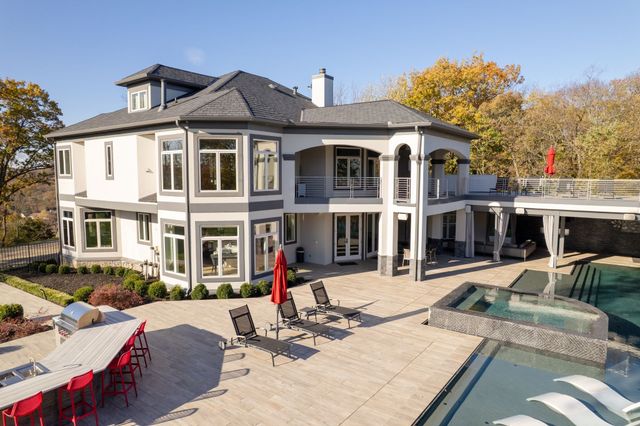 813 Deercrossing, Nashville, TN 37220