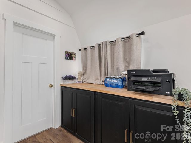 288 Walnut Crest Road, Fletcher, NC 28732