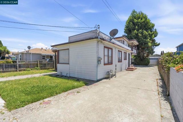 3008 Center Avenue, Richmond, CA 94804