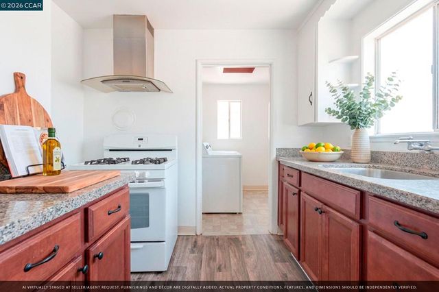 3008 Center Avenue, Richmond, CA 94804